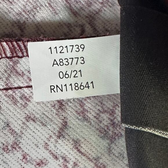 NWT Lane Bryant On The Go Ankle Pants Womens 18 Burgundy Abstract Pockets - Picture 8 of 8